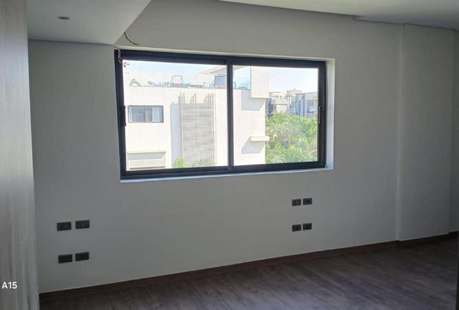 8579898 - Property Image 2