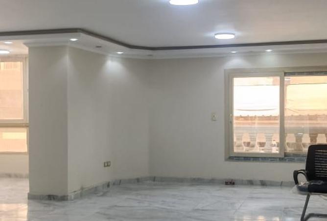 103992740 - Property Image 2