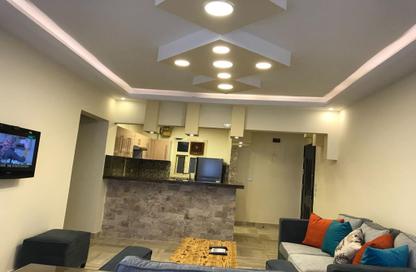 Apartment - 2 Bedrooms - 1 Bathroom for rent in Street 221 - Degla - Hay El Maadi - Cairo