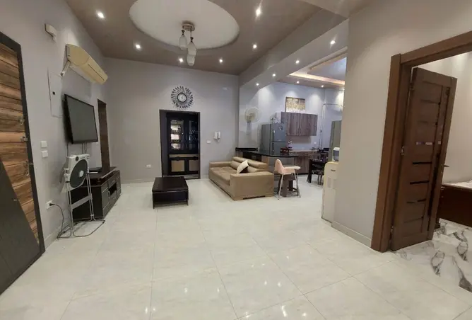 98829862 - Property Image 3