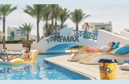 Chalet - 3 Bedrooms - 3 Bathrooms for sale in Mountain View - Ras Al Hekma - North Coast