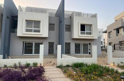 Townhouse - 4 Bedrooms - 4 Bathrooms for sale in Hyde Park - New Cairo City - Cairo Townhouse - 4 Bedrooms - 4 Bathrooms for sale in Hyde Park - New Cairo City - Cairo