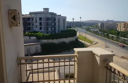 شقة - 3 غرف نوم - 2 حمامات للايجار في جرينز - الحي السادس - الشيخ زايد - الجيزة