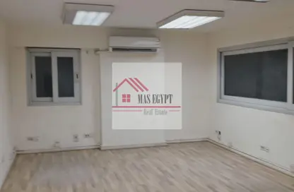 Office Space - 7 Bedrooms - 4 Bathrooms for rent in Mosadak St. - Dokki - Giza