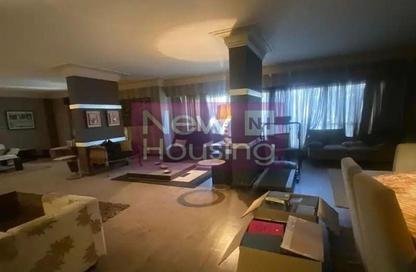 Apartment - 4 Bedrooms - 4 Bathrooms for sale in Zamalek - Cairo