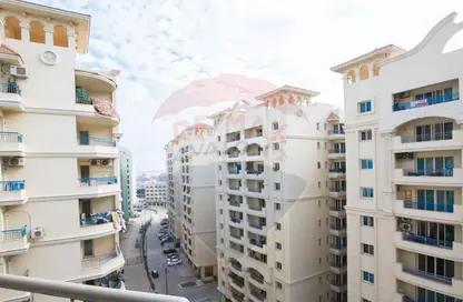 شقة - 3 غرف نوم - 3 حمامات للبيع في كمبوند انطونيادس - النزهة - حي شرق - الاسكندرية