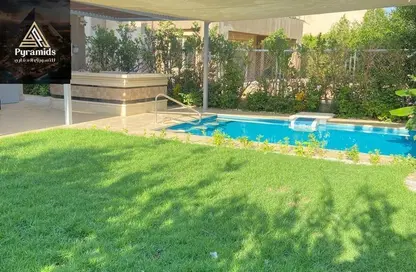 فيلا - 5 غرف نوم - 7 حمامات للايجار في بالم هيلز جولف اكستينشن - طريق الواحات - مدينة 6 أكتوبر - الجيزة