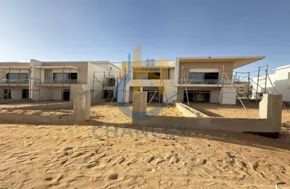 Villa - 4 Bedrooms - 5 Bathrooms for sale in Cluster 19 - Hyde Park - New Cairo City - Cairo