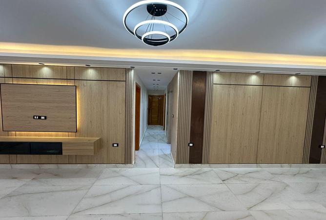 70094026 - صورة العقار 2