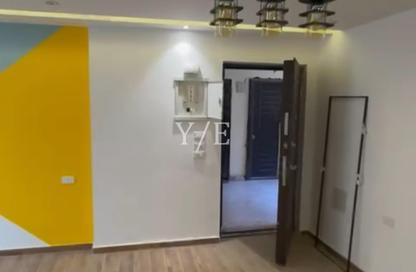 Apartment - 2 Bedrooms - 1 Bathroom for sale in Palms - Al Wahat Road - 6 October City - Giza