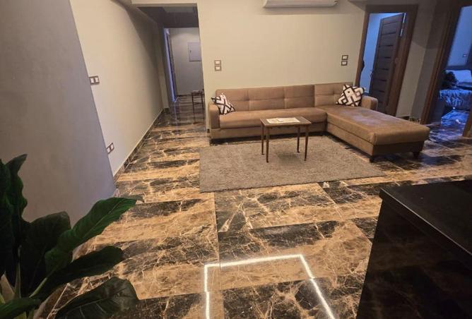 8598039 - Property Image 2