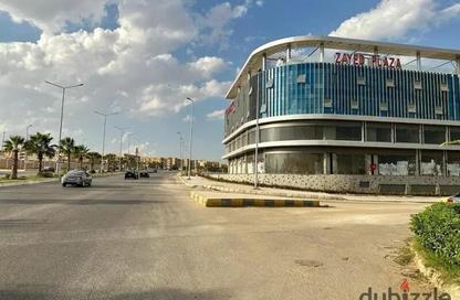 Shop - Studio for sale in The Gate Plaza Mall - 10th District - Sheikh Zayed City - Giza