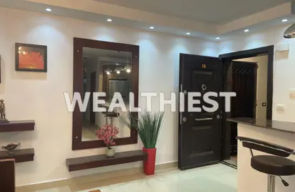 شقة - 3 غرف نوم - 2 حمامات للبيع في B11 - مدينتي - القاهرة