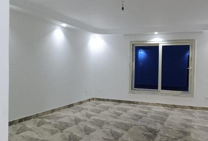 8583883 - Property Image 2