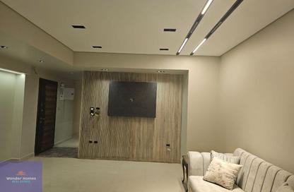 Apartment - 3 Bedrooms - 2 Bathrooms for rent in El Yasmeen 6 - El Yasmeen - New Cairo City - Cairo