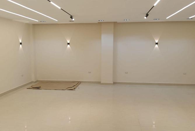 8661860 - Property Image 2