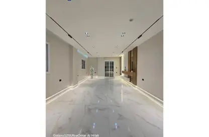 شقة - 3 غرف نوم - 3 حمامات للبيع في البوابة الرابعة - مينا - حدائق الاهرام - الجيزة