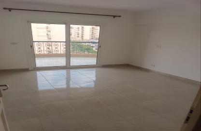 Apartment - 3 Bedrooms - 3 Bathrooms for rent in Al Rehab - New Cairo City - Cairo