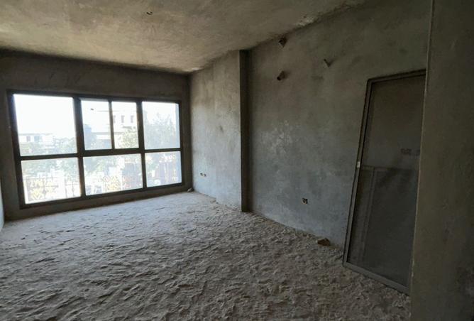 92683210 - Property Image 3