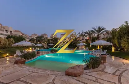 تاون هاوس - 3 غرف نوم - 3 حمامات للبيع في الباتيو 5 ايست - الباتيو - كمبوندات الشروق - مدينة الشروق - القاهرة