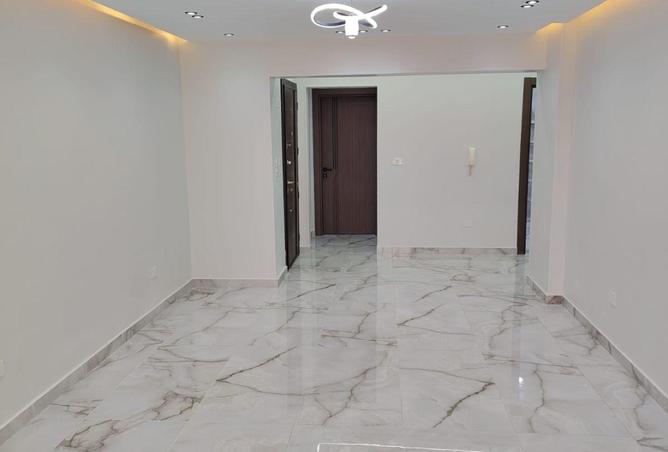 52451863 - صورة العقار 2