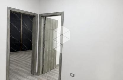 مساحات مكتبية - استوديو للايجار في اكس سكوير مول - البنفسج - مدينة القاهرة الجديدة - القاهرة