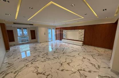 Apartment - 3 Bedrooms - 3 Bathrooms for sale in Zayed Dunes Complex - 6th District - Sheikh Zayed City - Giza