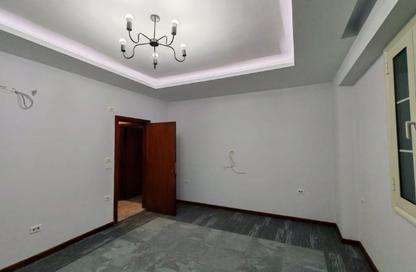 Apartment - 3 Bedrooms - 3 Bathrooms for rent in Mohamed Naguib Axis - Abou El Houl - New Cairo City - Cairo Apartment - 3 Bedrooms - 3 Bathrooms for rent in Mohamed Naguib Axis - Abou El Houl - New Cairo City - Cairo