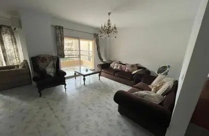 Apartment - 3 Bedrooms - 3 Bathrooms for sale in Om Kalthoum St. - Rehab City Third Phase - Al Rehab - New Cairo City - Cairo