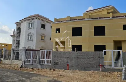 Townhouse - 6 Bedrooms - 4 Bathrooms for sale in Mercado Mall - 2nd District West - Shorouk City - Cairo Townhouse - 6 Bedrooms - 4 Bathrooms for sale in Mercado Mall - 2nd District West - Shorouk City - Cairo