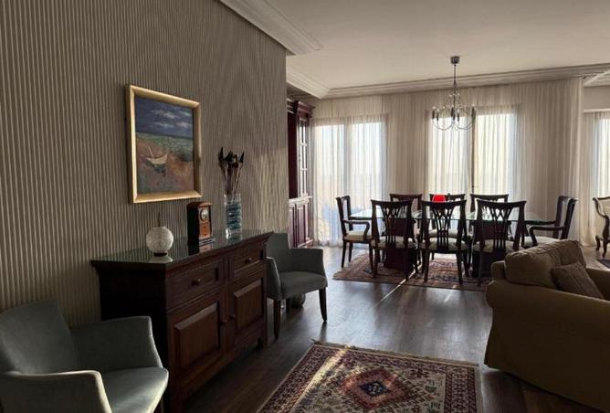 62404074 - Property Main Image