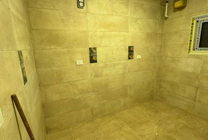 77047216 - Property Image 3