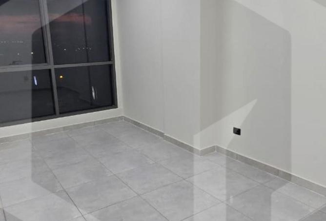 70103802 - صورة العقار 3