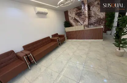 Office Space - 7+ Bedrooms - 2 Bathrooms for rent in Bank Center Street - South Teseen St. - The 5th Settlement - New Cairo City - Cairo