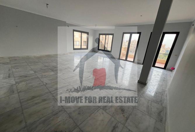 61445308 - Property Main Image