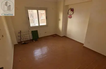 شقة - 3 غرف نوم - 2 حمامات للبيع في حى القرنفل - التجمع الخامس - مدينة القاهرة الجديدة - القاهرة