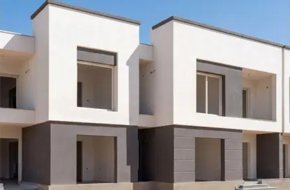 Chalet - 2 Bedrooms - 2 Bathrooms for sale in Marina 1 - Marina - Al Alamein - North Coast