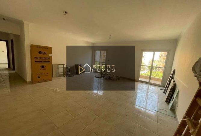 98828811 - Property Image 2
