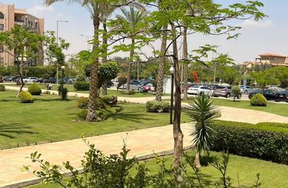 Apartment - 4 - 4 for sale in Al Rehab - New Cairo City - Cairo