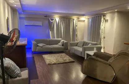 Apartment - 3 Bedrooms - 2 Bathrooms for sale in Zahraa El Maadi - Hay El Maadi - Cairo