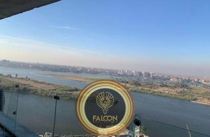 Apartment - 1 Bedroom - 1 Bathroom for sale in Nile Corniche St. - Garden City - Cairo