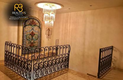 دوبلكس - 4 غرف نوم - 3 حمامات للبيع في البوابة الاولي - خوفو - حدائق الاهرام - الجيزة
