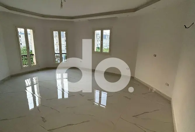 99799195 - Property Image 2