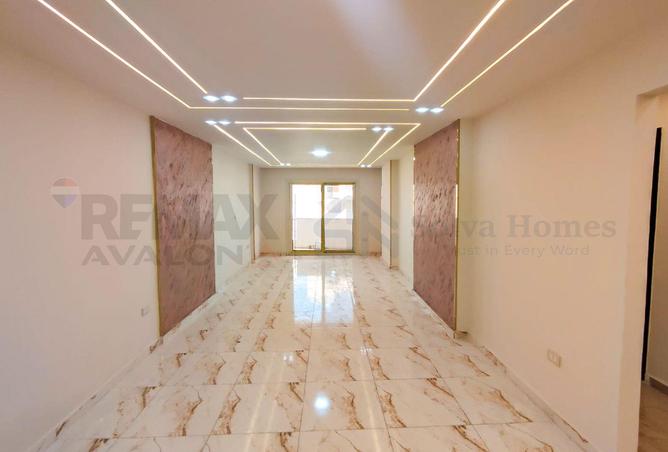 81822811 - Property Image 2