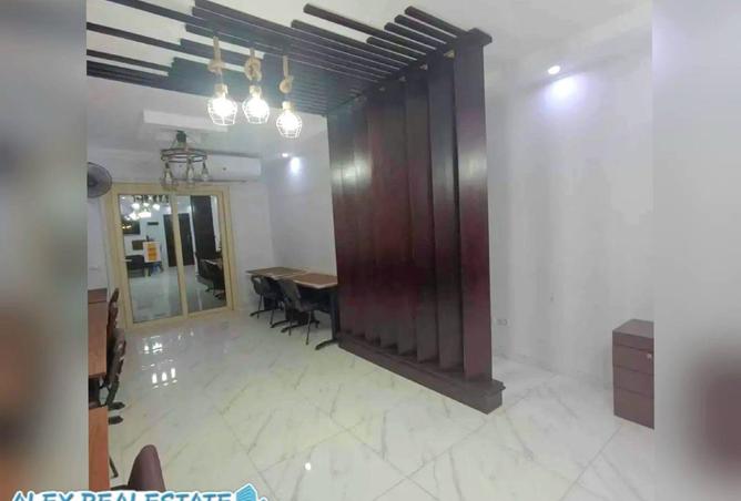 65147403 - Property Image 3