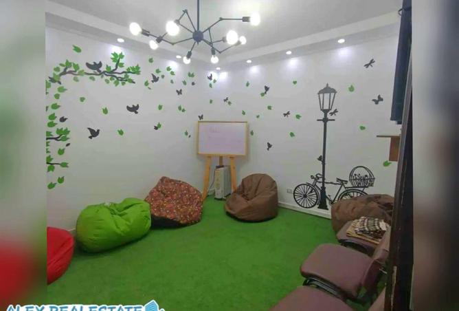 65147403 - Property Main Image