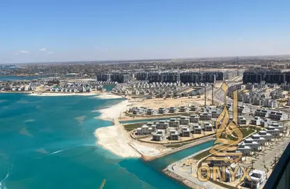 Apartment - 3 Bedrooms - 2 Bathrooms for sale in North Edge Towers - New Alamein City - Al Alamein - North Coast