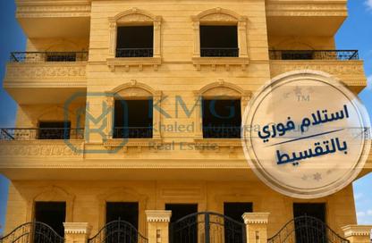 شقة - 3 غرف نوم - 2 حمامات للبيع في غرب الجولف - كمبوندات القطامية - القطامية - مدينة القاهرة الجديدة - القاهرة