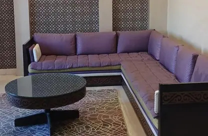 شقة - 4 غرف نوم - 3 حمامات للايجار في المنطقة و - حى جنوب الاكايمية - مدينة القاهرة الجديدة - القاهرة