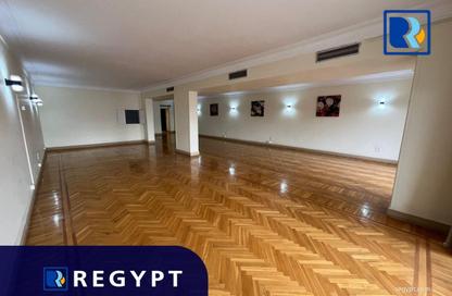 Apartment - 4 Bedrooms - 3 Bathrooms for rent in Mohamed Mazhar St. - Zamalek - Cairo
